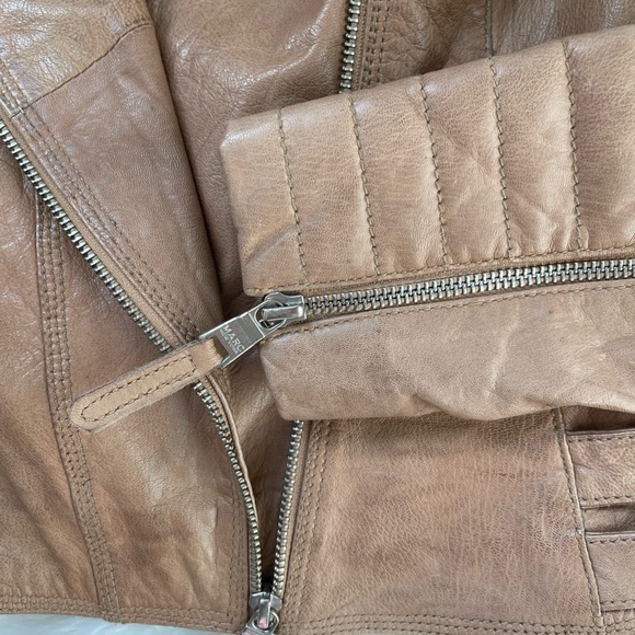 Andrew Marc Brown Leather Jacket - Picture 4 of 5